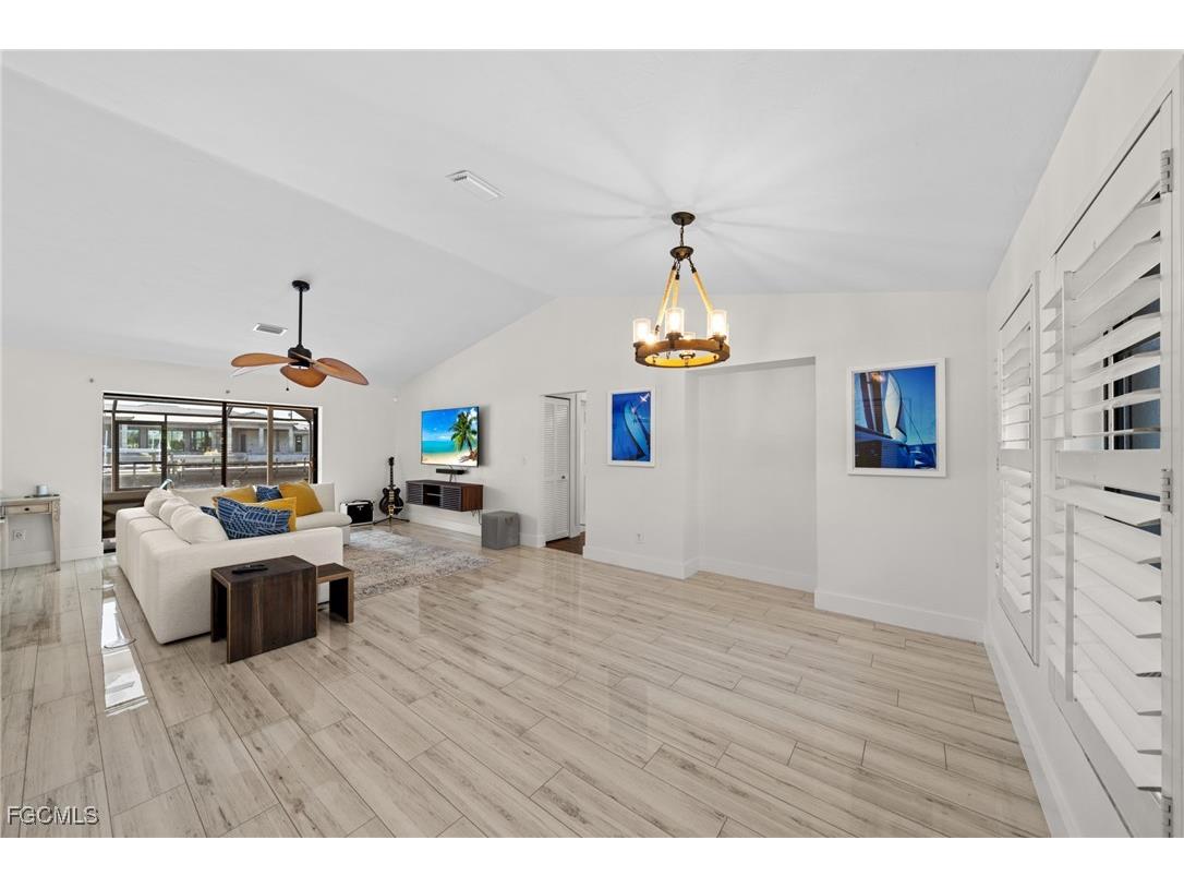 2546 SW 38th Terrace Cape Coral FL 33914 2025019767 image5