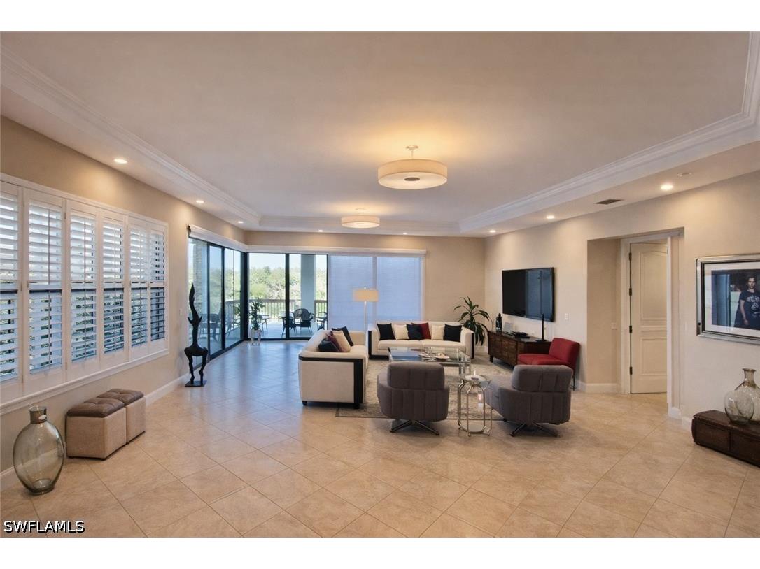 2547 Marquesa Royale Lane #3-201 Naples FL 34109 226013126 image4