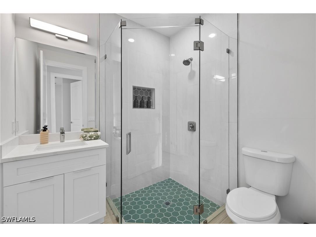 2547 Storter Avenue Naples FL 34112 226020538 image6