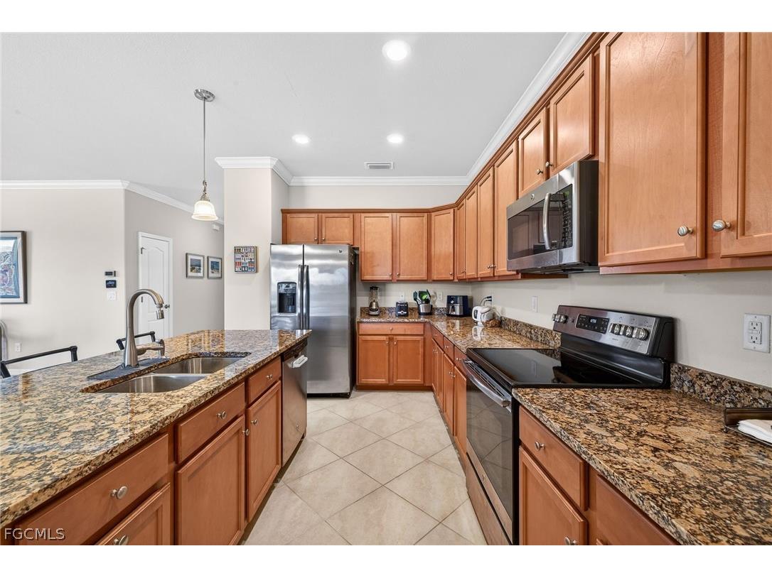 2548 Caslotti Way Cape Coral FL 33909 2026008114 image10