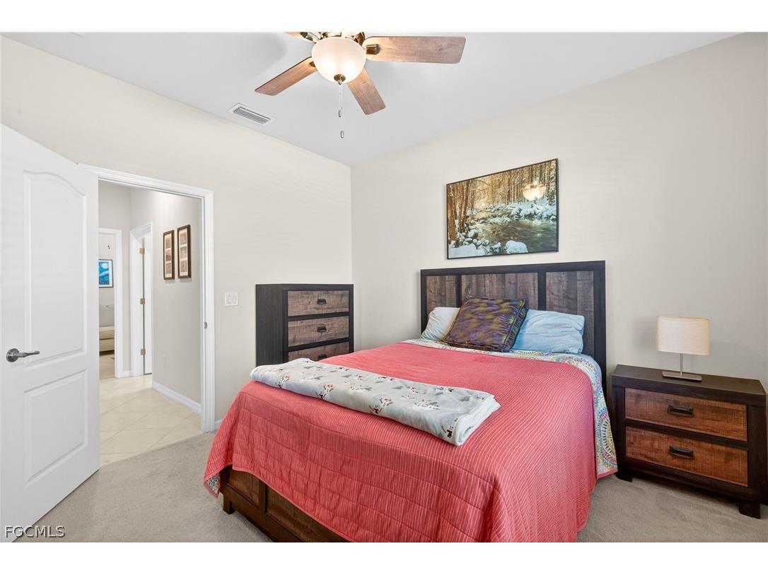 2548 Caslotti Way Cape Coral FL 33909 2026008114 image18