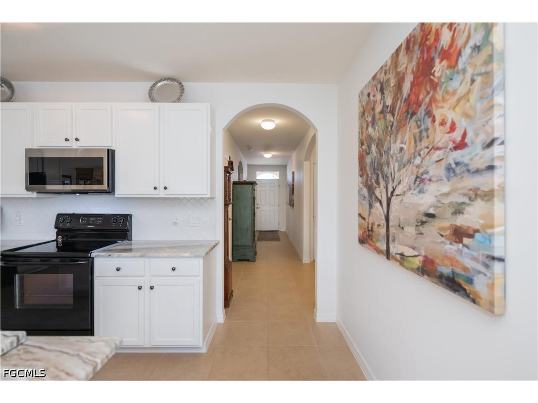 2548 Ocasa Court Cape Coral FL 33909 2026013174 image10