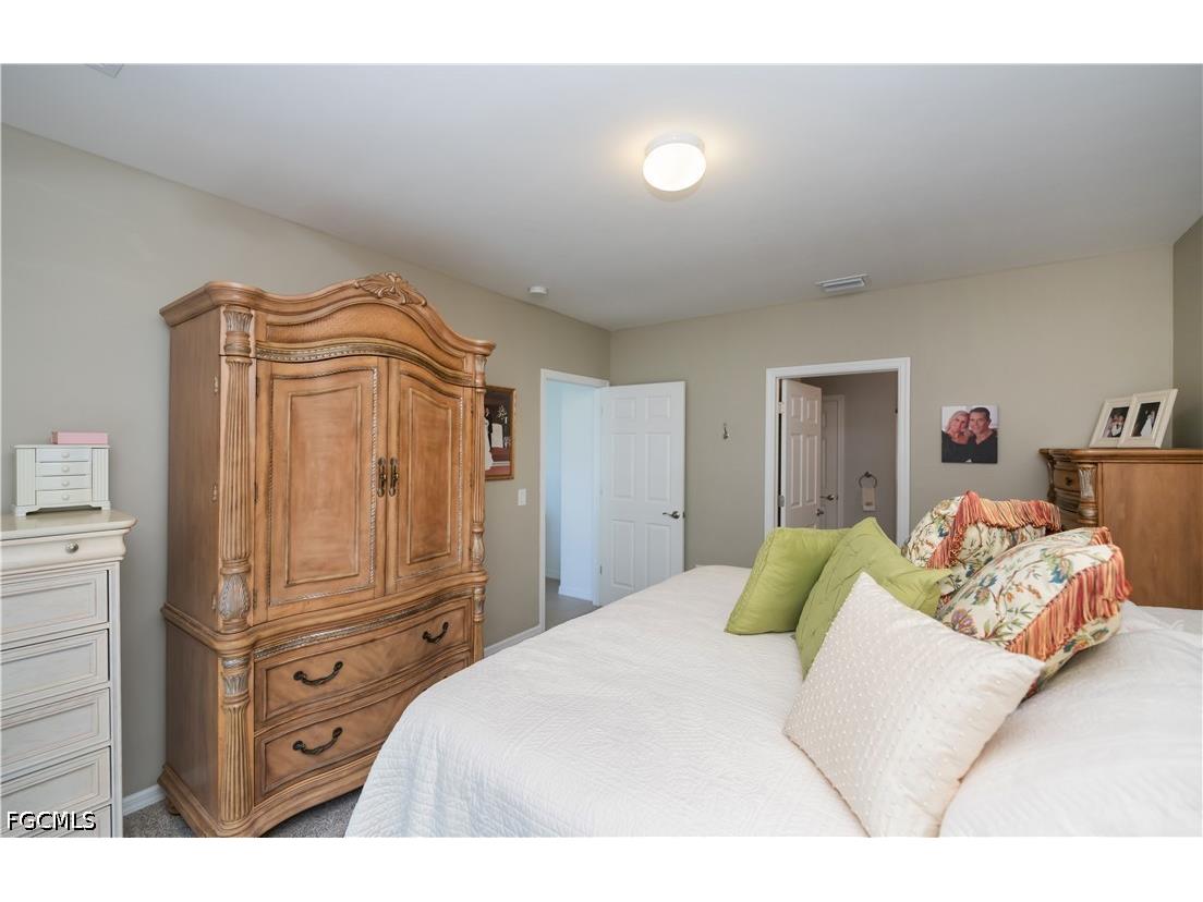 2548 Ocasa Court Cape Coral FL 33909 2026013174 image17