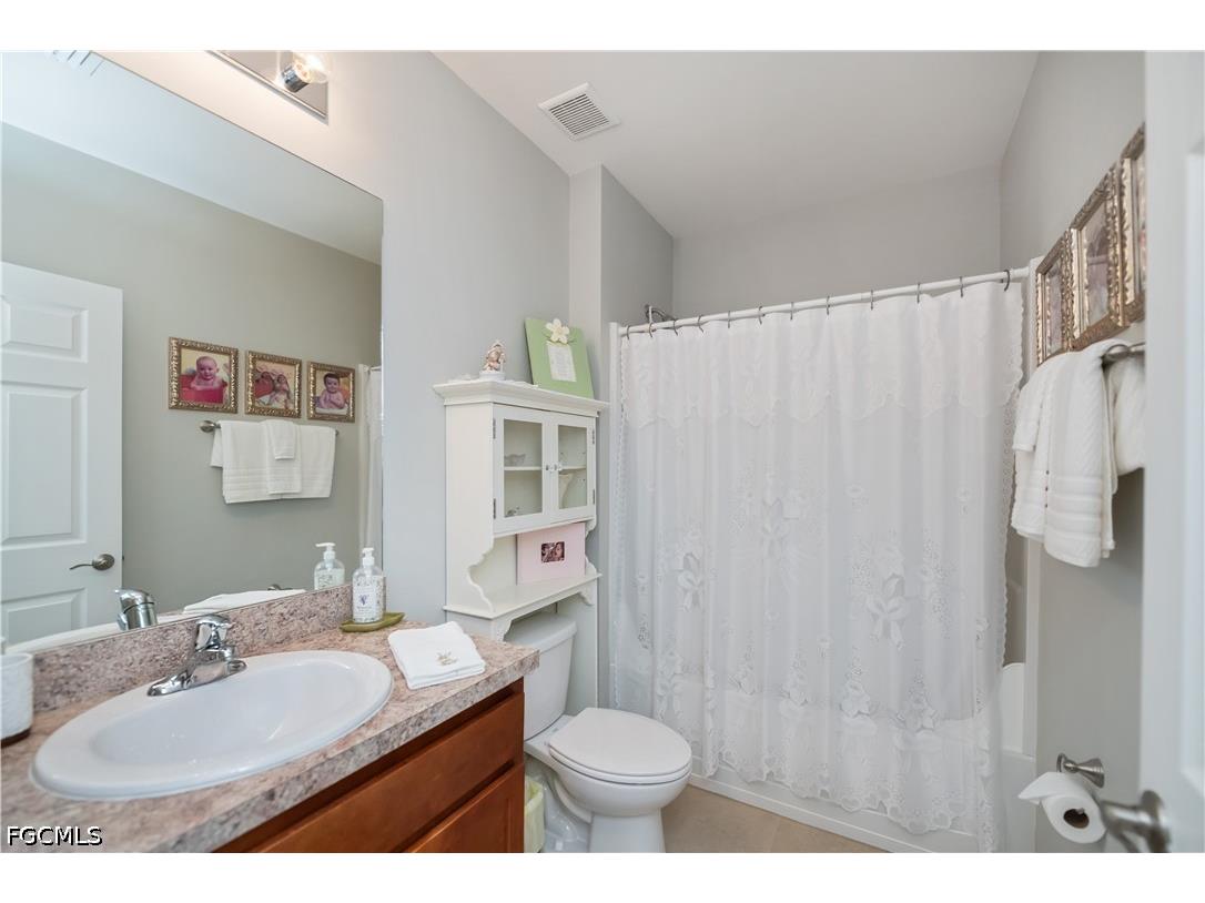 2548 Ocasa Court Cape Coral FL 33909 2026013174 image22