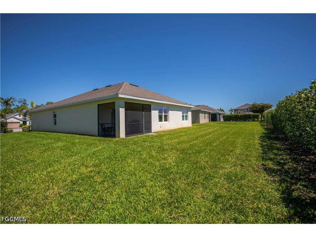 2548 Ocasa Court Cape Coral FL 33909 2026013174 image7