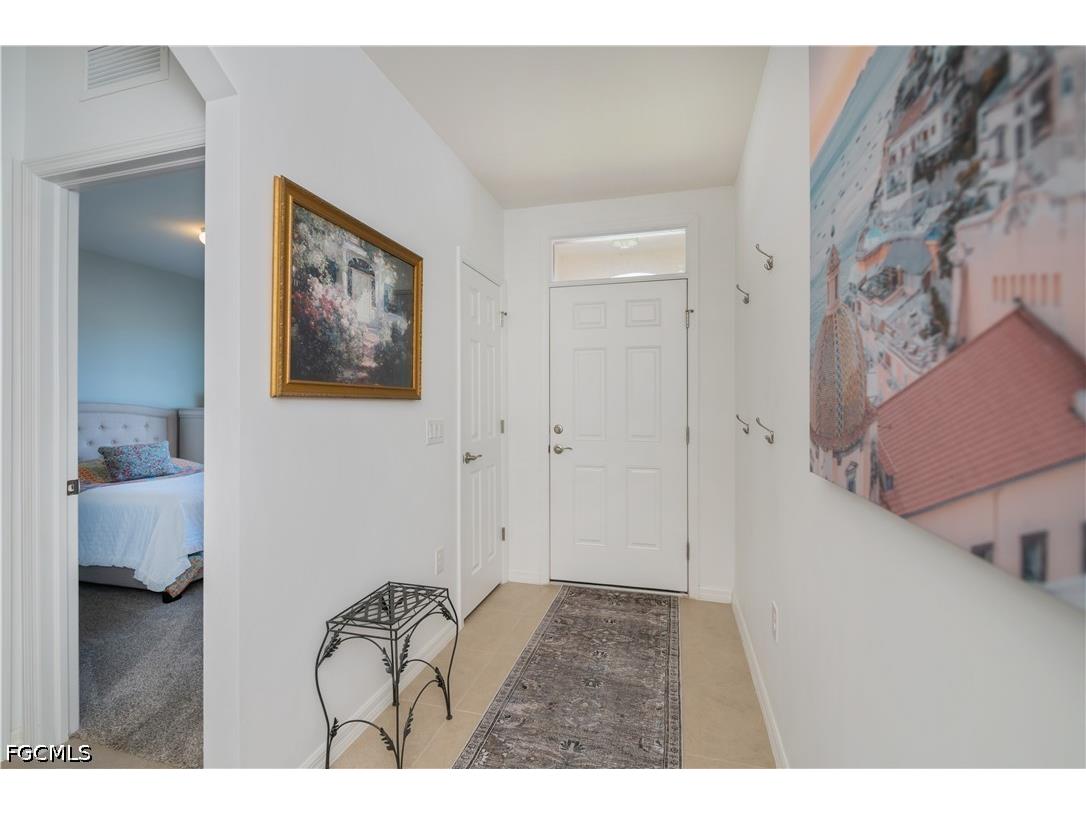 2548 Ocasa Court Cape Coral FL 33909 2026013174 image9