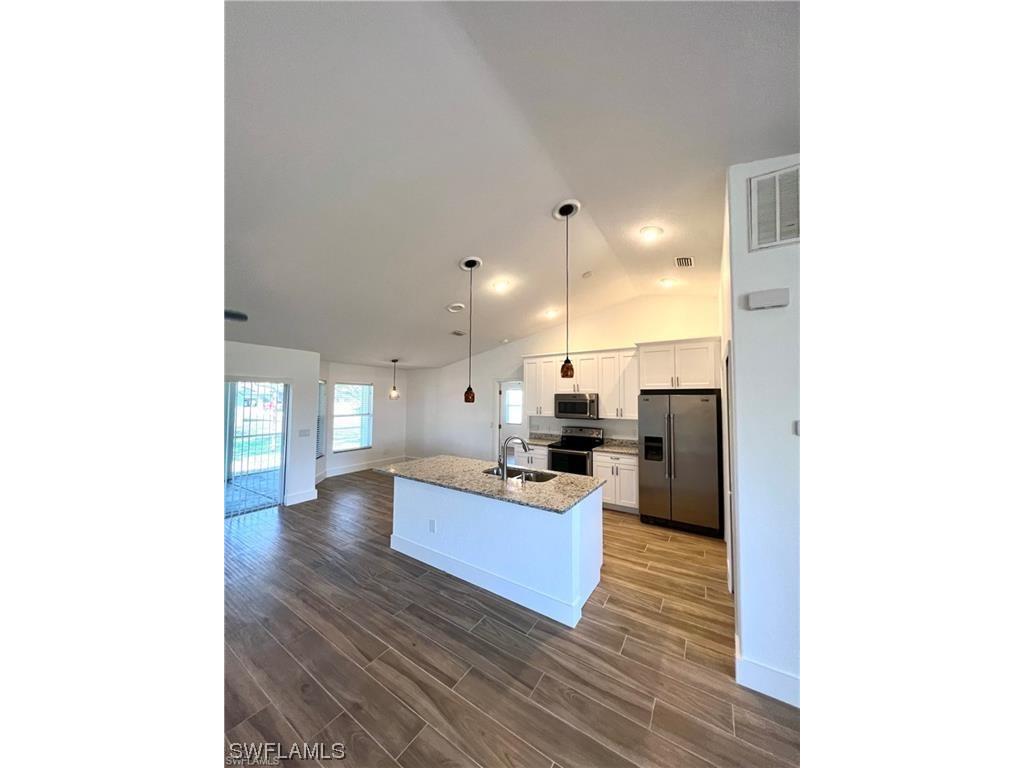 2548 SW 3rd Avenue Cape Coral FL 33914 224003539 image1