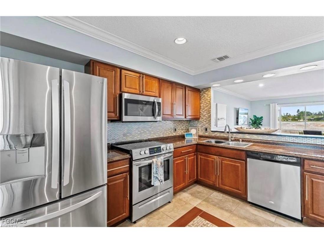 25486 Cockleshell Drive #806 Bonita Springs FL 34135 2025004996 image1