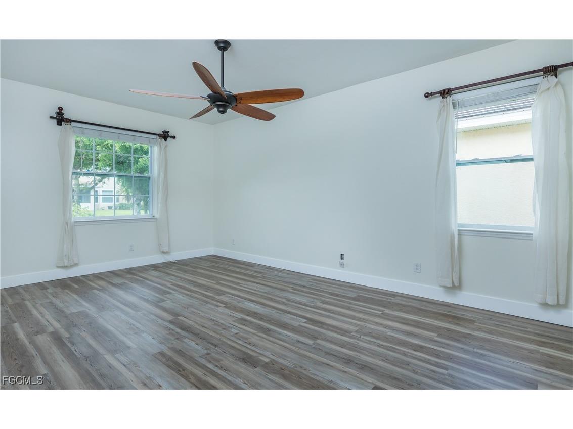 2549 Verdmont Court Cape Coral FL 33991 2025013976 image14