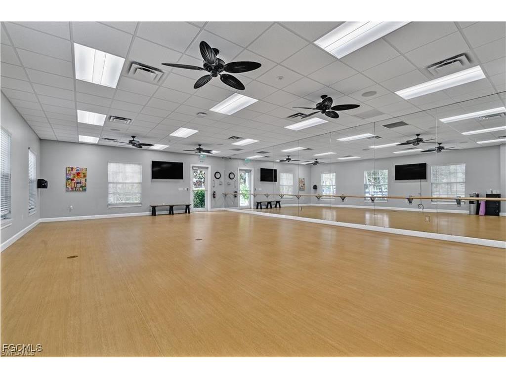 2549 Verdmont Court Cape Coral FL 33991 2025013976 image18