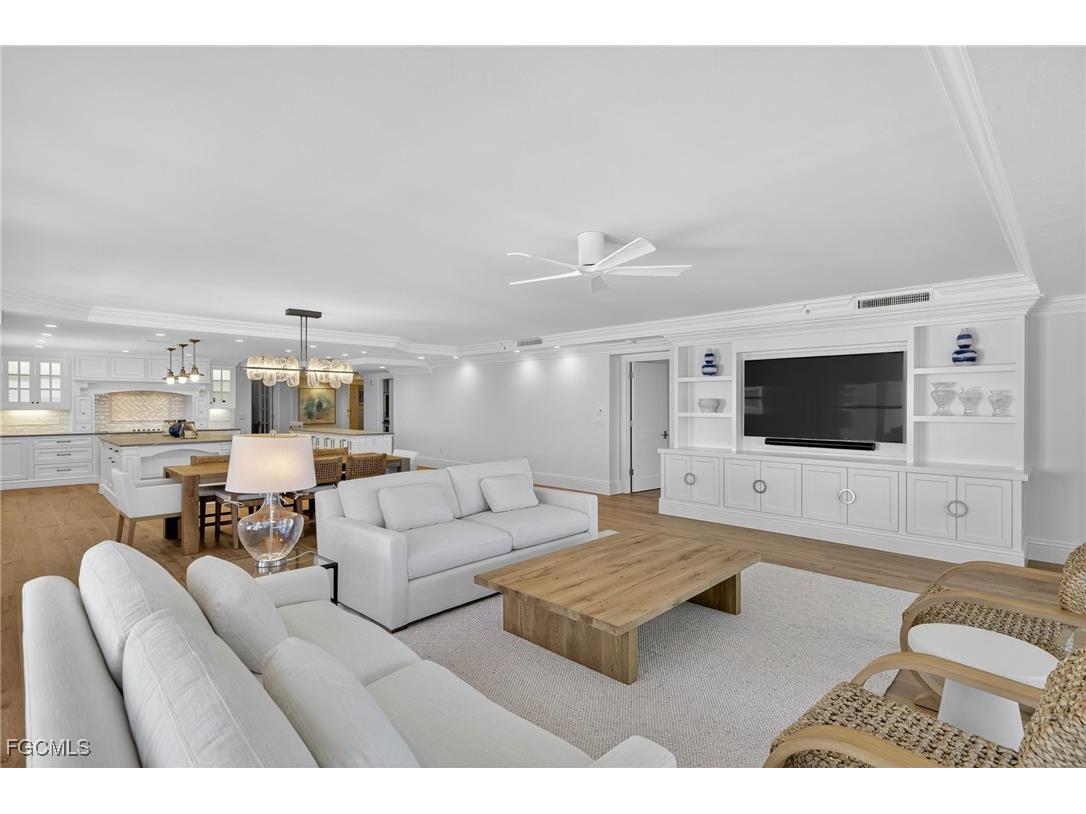 2549 W Gulf Drive #106 Sanibel FL 33957 2025011697 image12