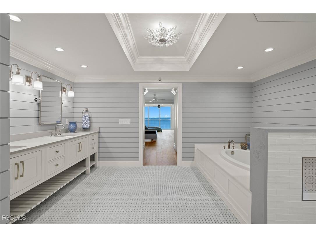 2549 W Gulf Drive #106 Sanibel FL 33957 2025011697 image24