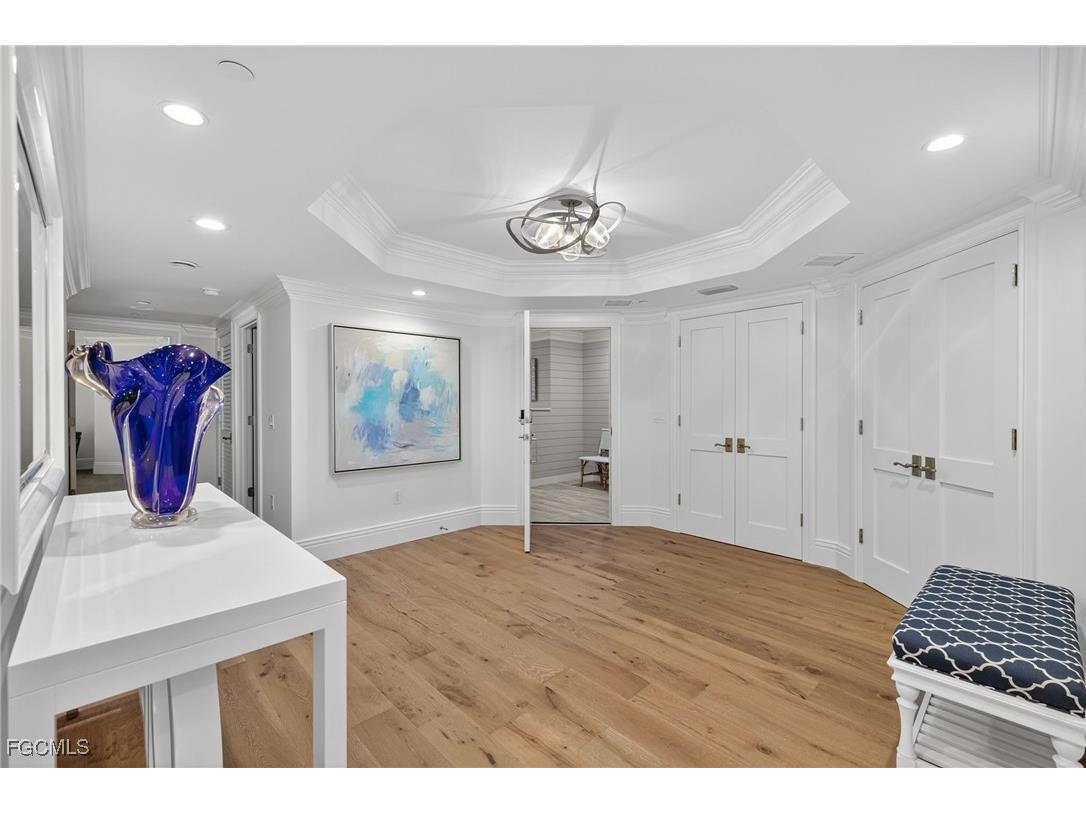 2549 W Gulf Drive #106 Sanibel FL 33957 2025011697 image6