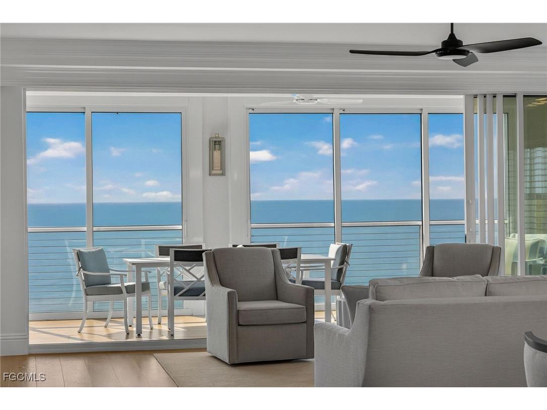 2549 W Gulf Drive #206 Sanibel FL 33957 2025022143 image1