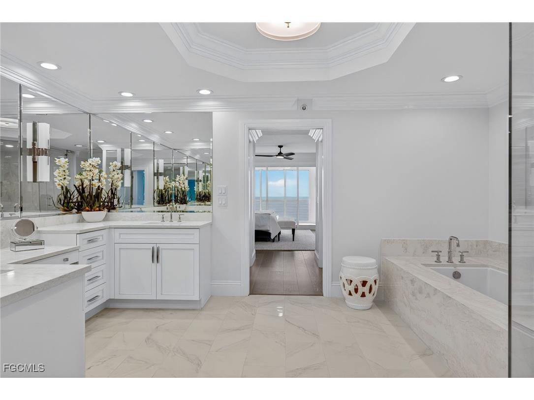 2549 W Gulf Drive #206 Sanibel FL 33957 2025022143 image19