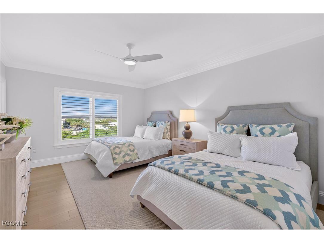 2549 W Gulf Drive #206 Sanibel FL 33957 2025022143 image32