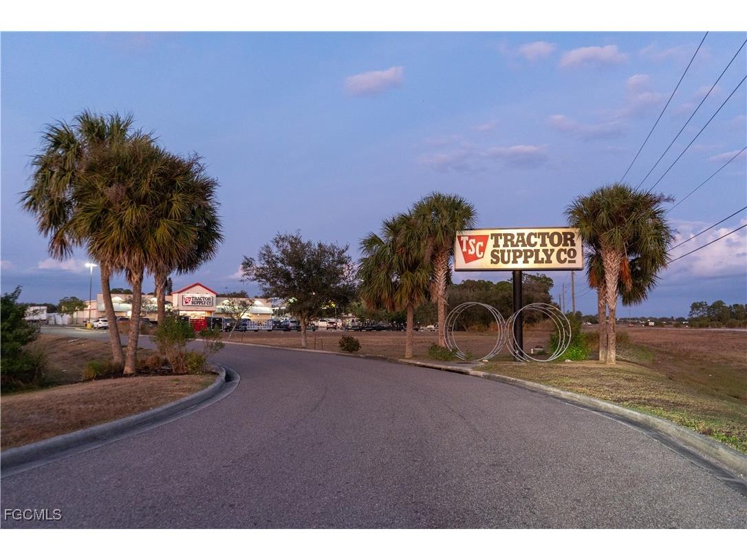 2549 W State Road 80 Labelle FL 33935 2026001355 image15