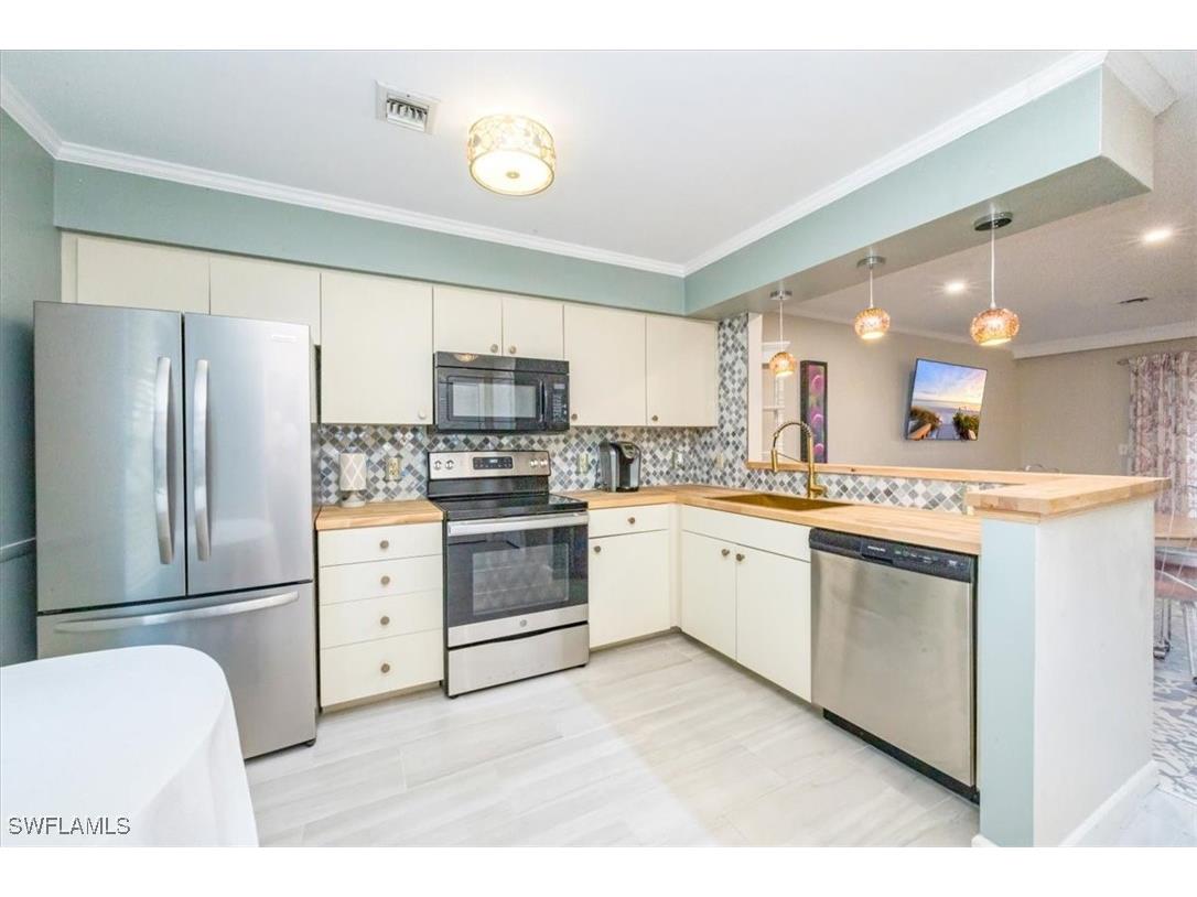 25492 Cockleshell Drive #102 Bonita Springs FL 34135 225082958 image7