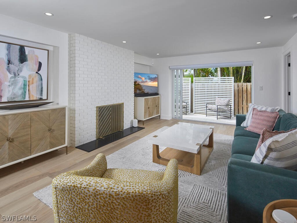 255 2nd Avenue S #6 Naples FL 34102 226005612 image7