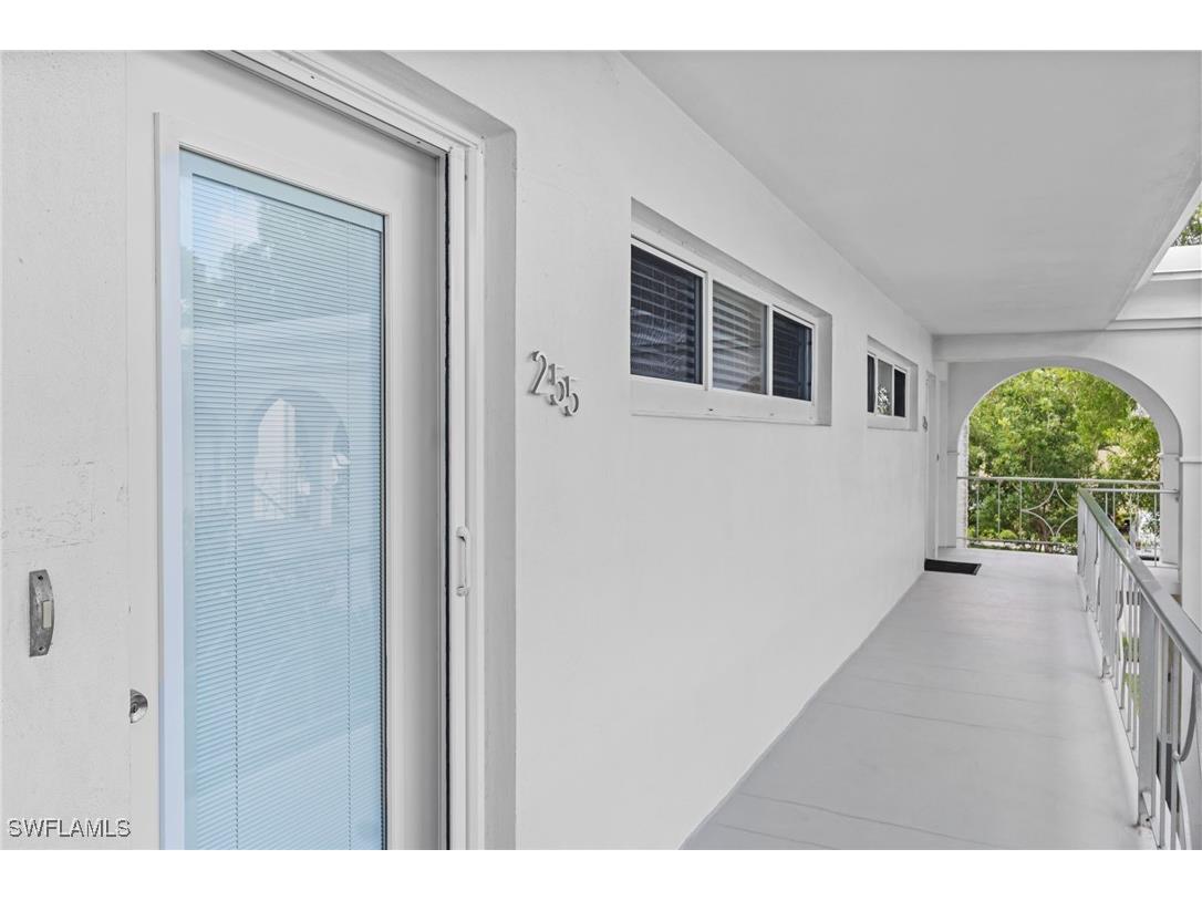 255 3rd Avenue S #255 Naples FL 34102 225065834 image26