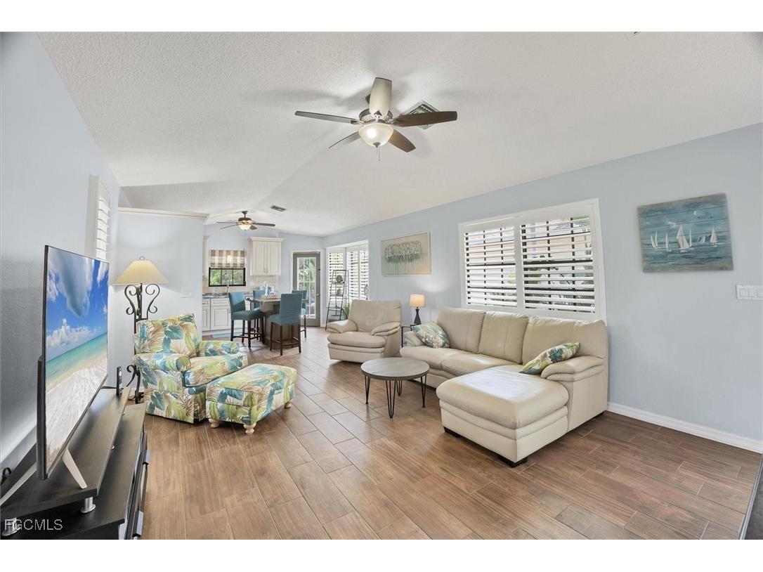 255 Boundary Boulevard #105 Rotonda West FL 33947 2025006771 image4