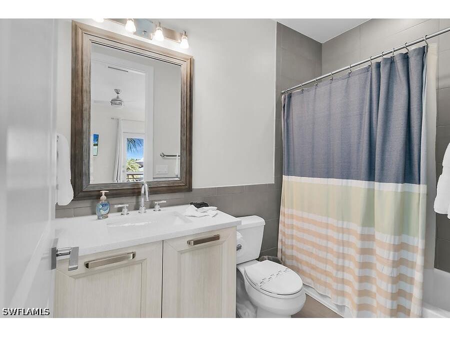 255 Columbus Way Marco Island FL 34145 226009739 image40