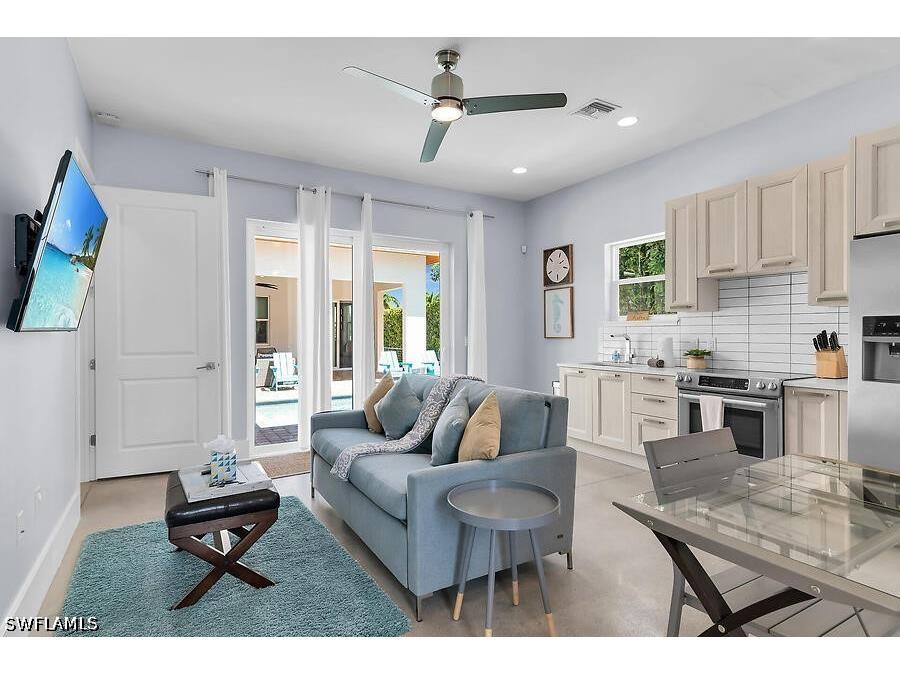 255 Columbus Way Marco Island FL 34145 226009739 image48
