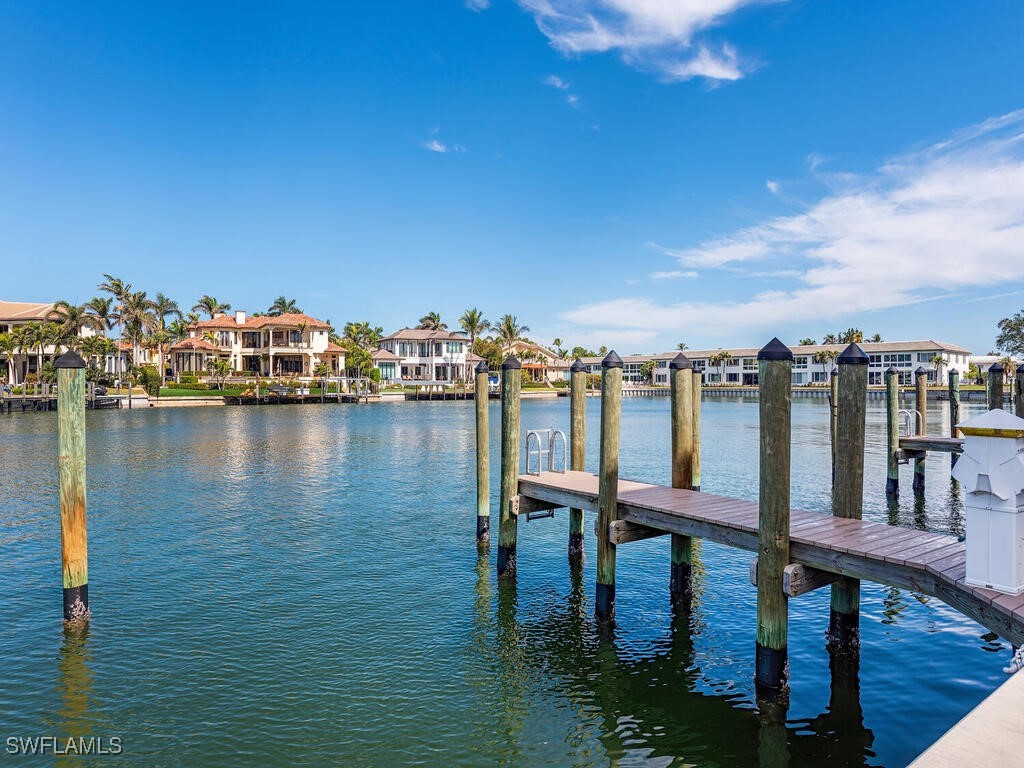 255 Park Shore Drive #3-332 Naples FL 34103 225004732 image20