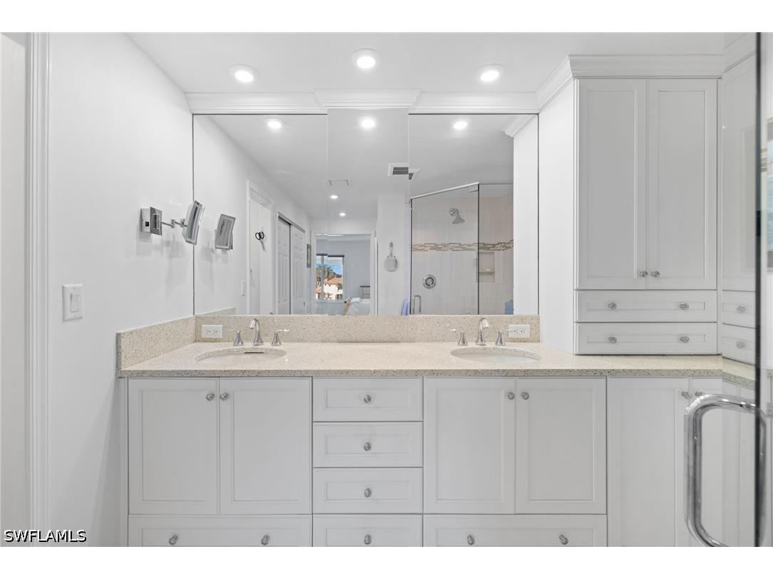 255 Park Shore Drive #3-341 Naples FL 34103 226016481 image12