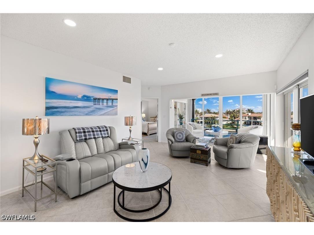 255 Park Shore Drive #3-341 Naples FL 34103 226016481 image26