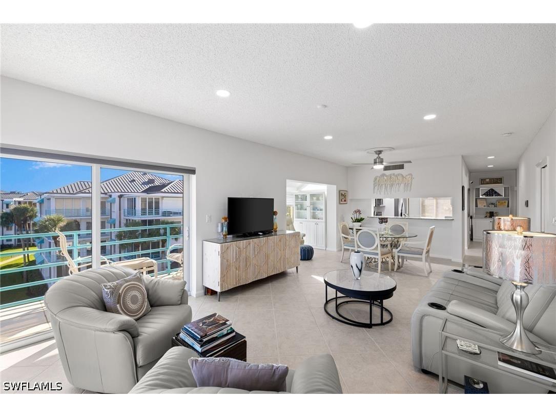 255 Park Shore Drive #3-341 Naples FL 34103 226016481 image30