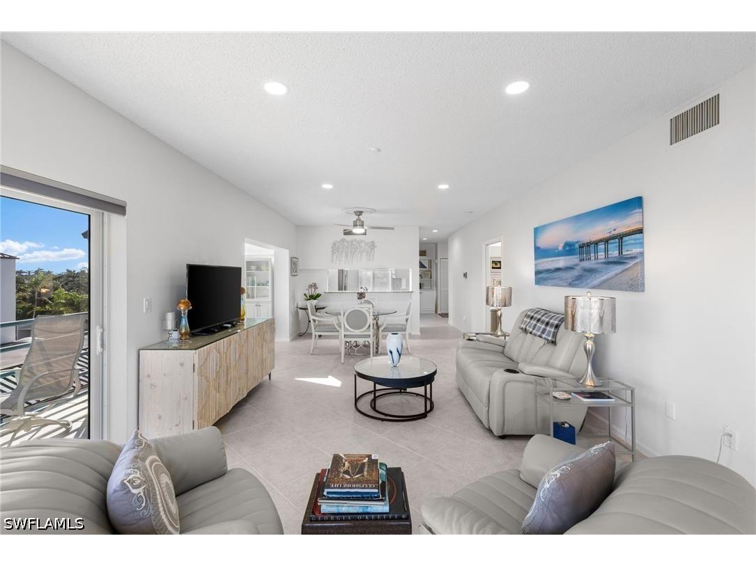 255 Park Shore Drive #3-341 Naples FL 34103 226016481 image31
