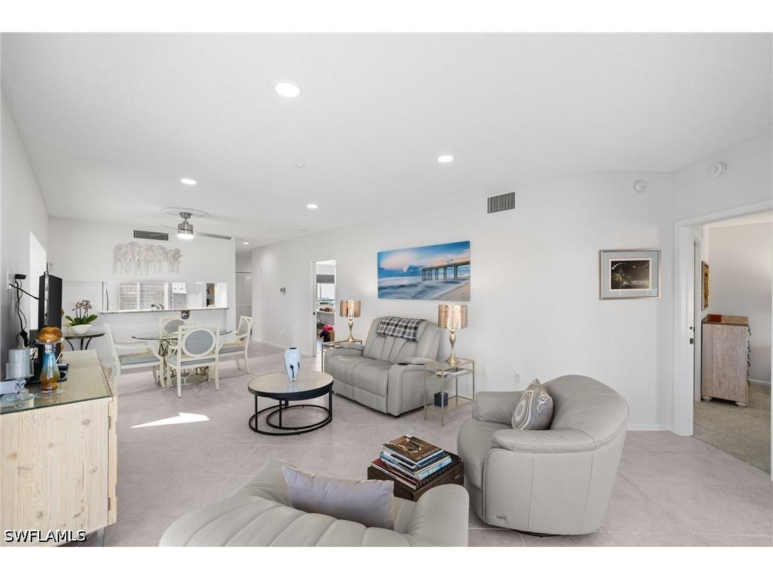 255 Park Shore Drive #3-341 Naples FL 34103 226016481 image32