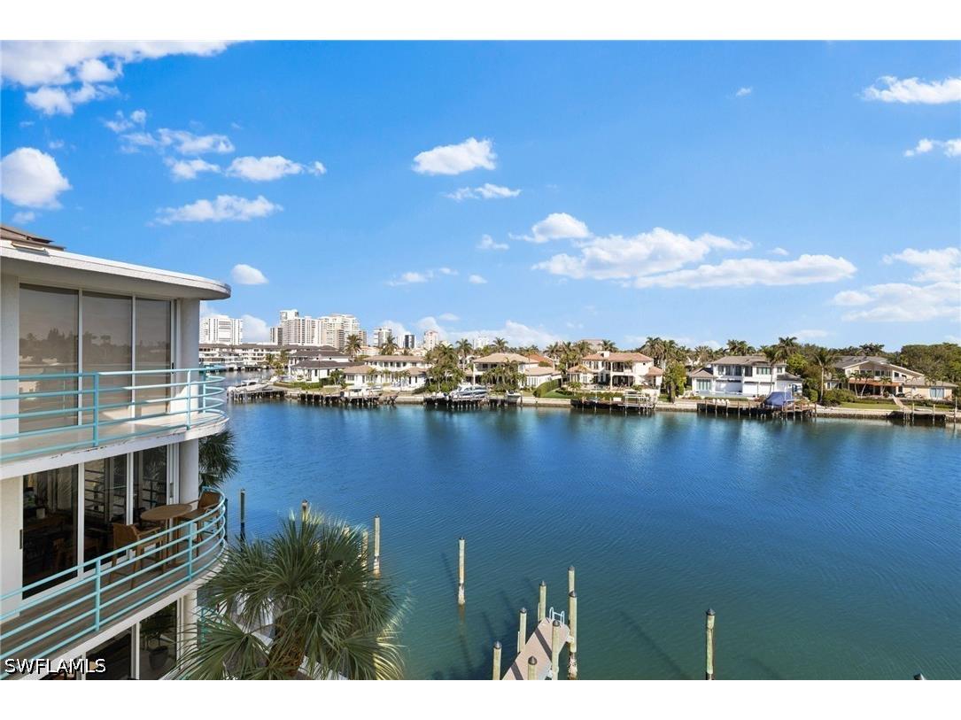 255 Park Shore Drive #3-341 Naples FL 34103 226016481 image37