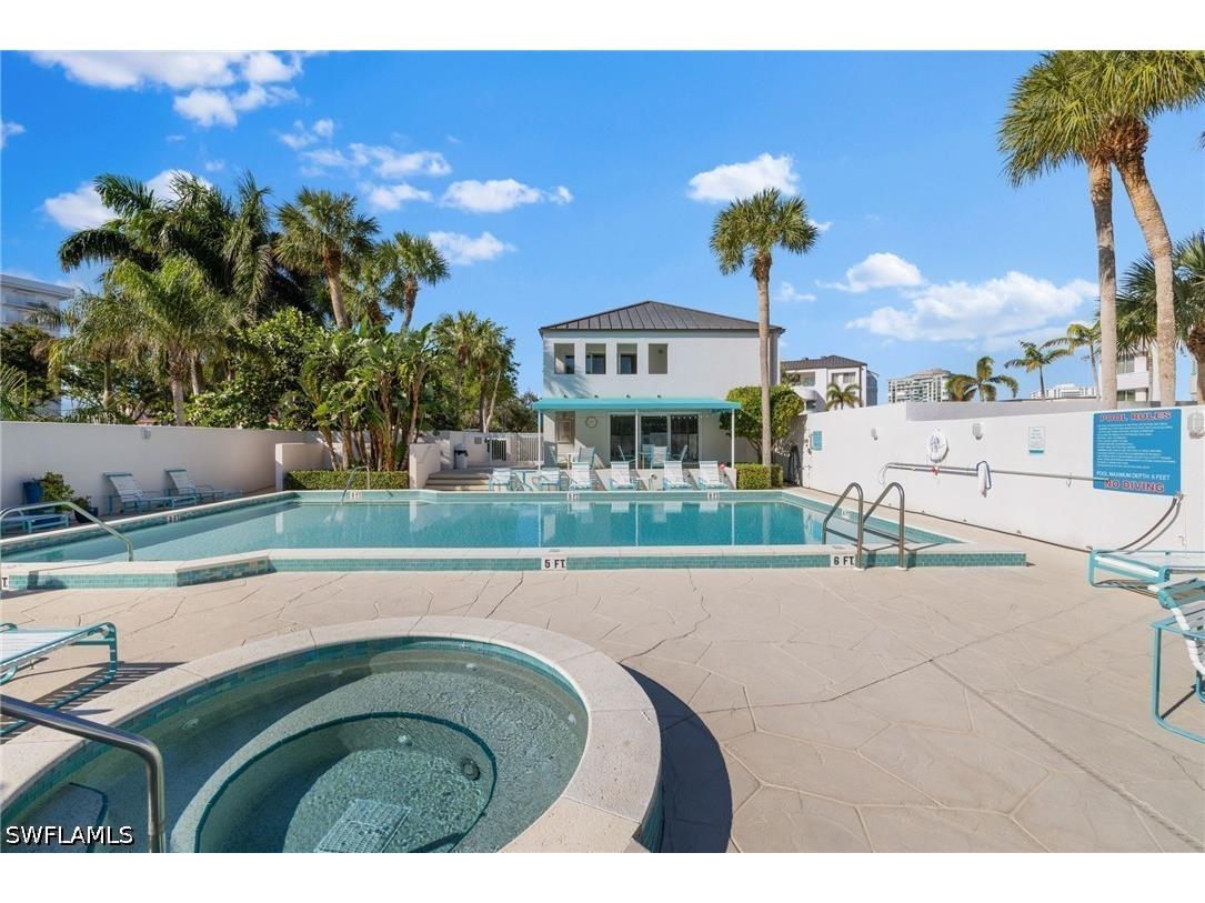 255 Park Shore Drive #3-341 Naples FL 34103 226016481 image42