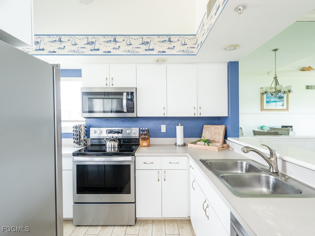 255 Periwinkle Way #6-C Sanibel FL 33957 2025015105 image11