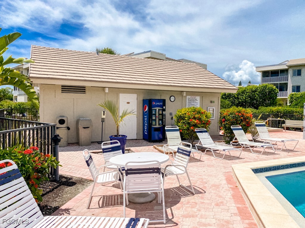 255 Periwinkle Way #6-C Sanibel FL 33957 2025015105 image25