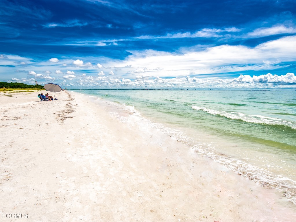 255 Periwinkle Way #6-C Sanibel FL 33957 2025015105 image33