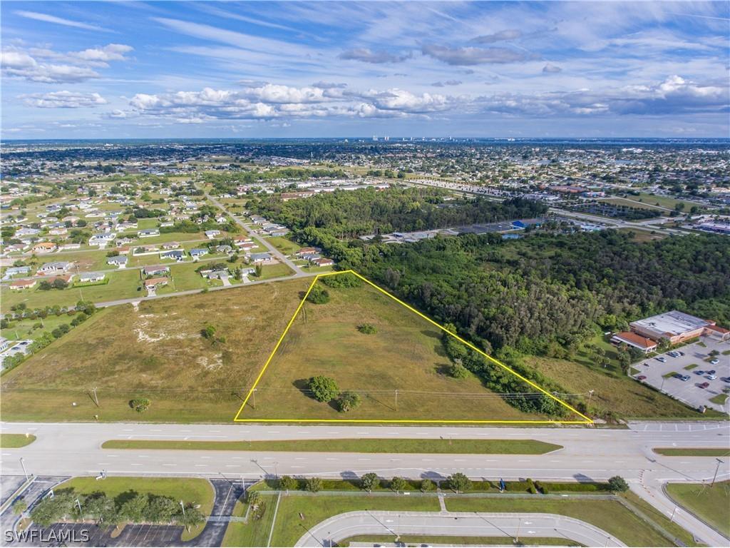 255 Santa Barbara Boulevard N Cape Coral FL 33993 221080347 image1