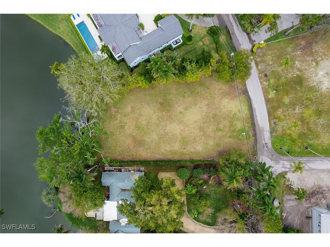 2550 Lantern Lane Naples FL 34102 225075461 image7