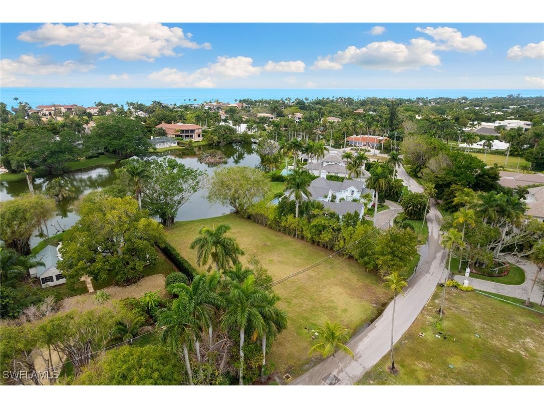 2550 Lantern Lane Naples FL 34102 225075461 image8