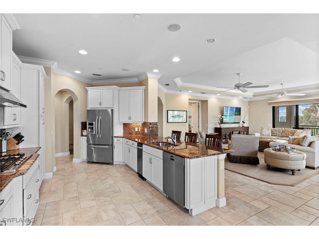 2550 Marquesa Royale Lane #201 Naples FL 34109 225073587 image11
