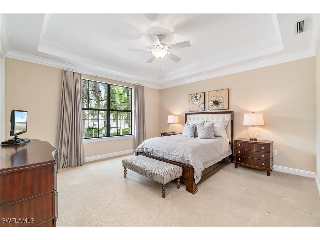 2550 Marquesa Royale Lane #8-101 Naples FL 34109 225072998 image12