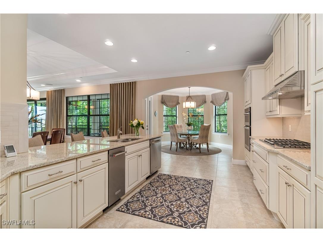 2550 Marquesa Royale Lane #8-101 Naples FL 34109 225072998 image5