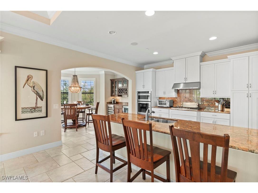 2550 Marquesa Royale Lane #201 Naples FL 34109 225073587 image10