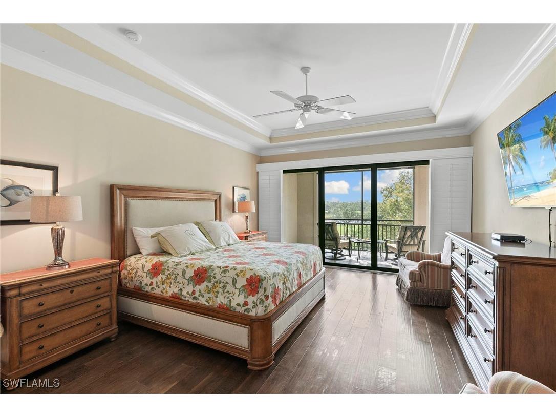 2550 Marquesa Royale Lane #201 Naples FL 34109 225073587 image17
