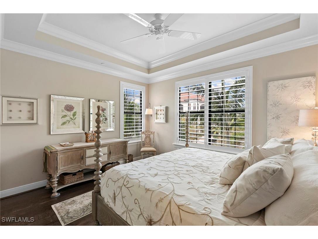 2550 Marquesa Royale Lane #201 Naples FL 34109 225073587 image28