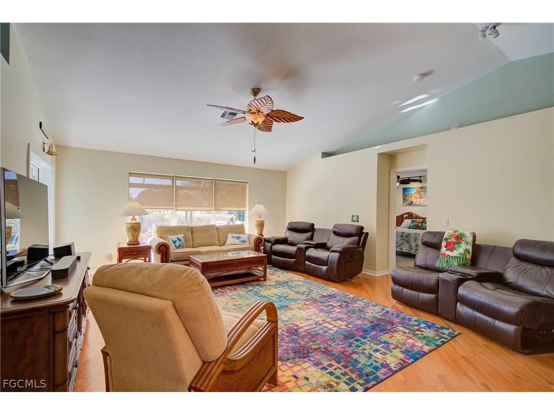 2550 SW 30th Street Cape Coral FL 33914 2026008202 image10