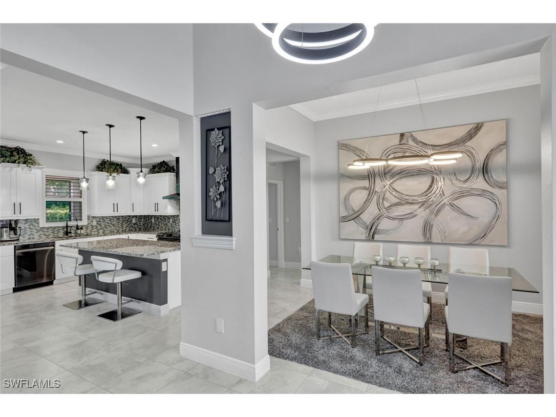 2552 52nd Avenue NE Naples FL 34120 225076414 image16