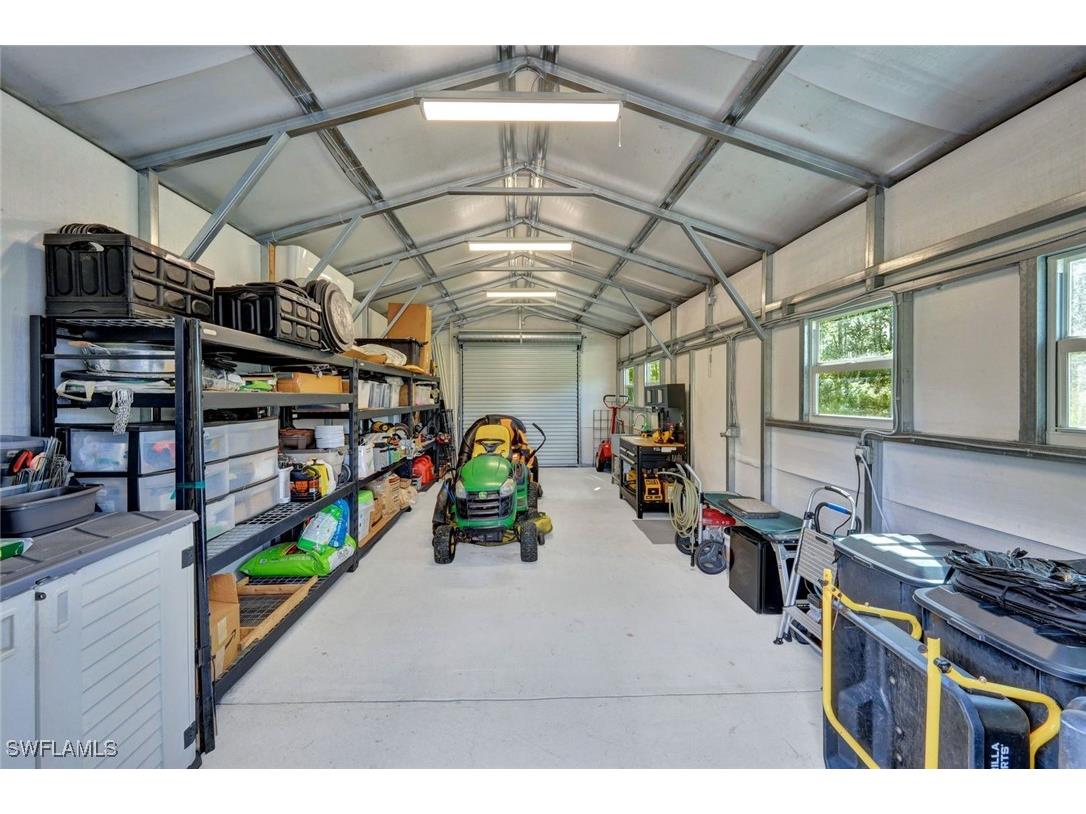 2552 52nd Avenue NE Naples FL 34120 225076414 image33